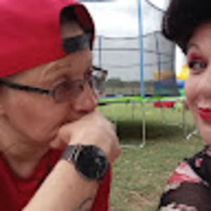 Meet your Posher, Jennifer gomez